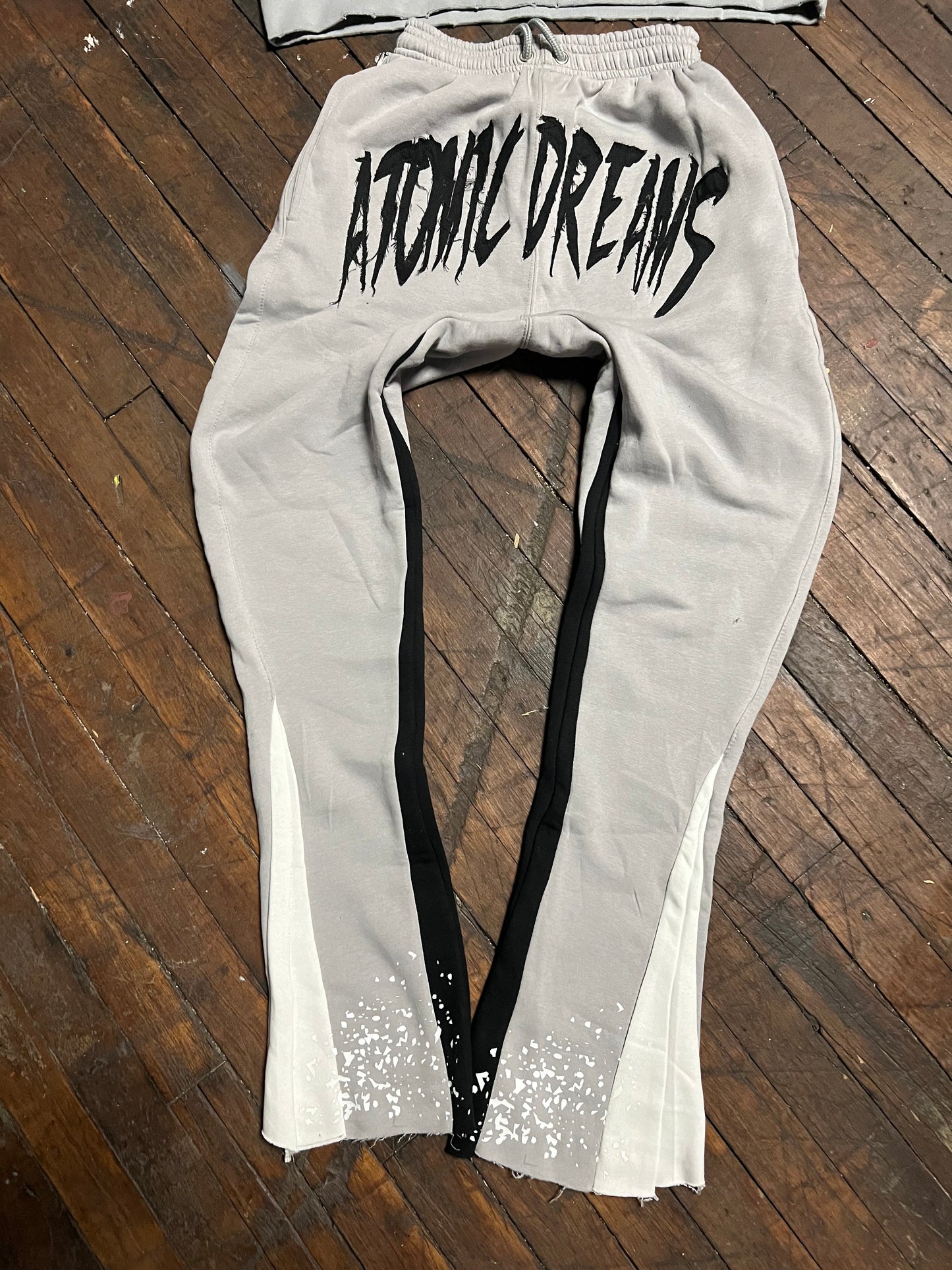 AtomicDreams Distressed Sweatsuit