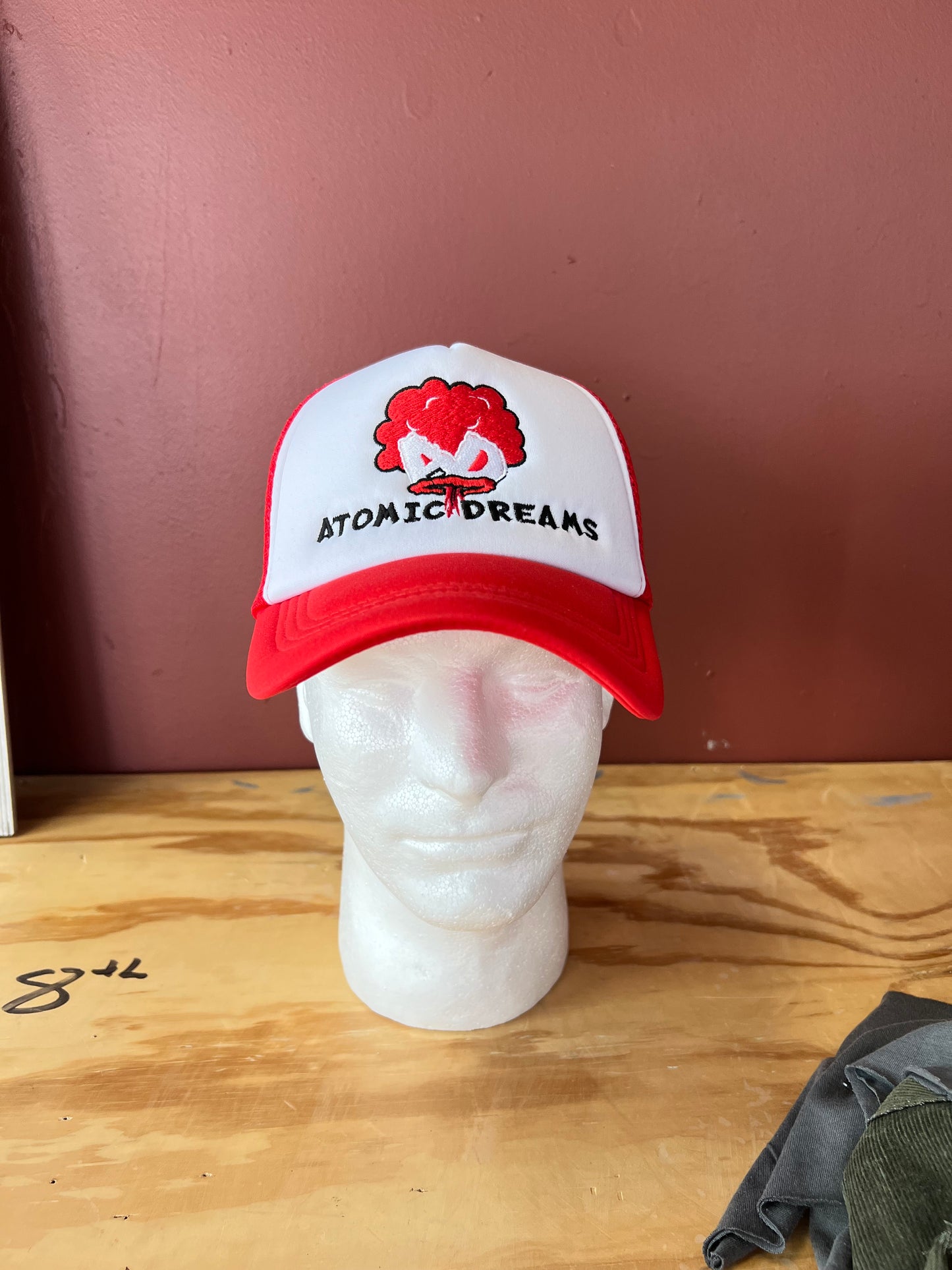 AtomicDreams Truckers (Red)